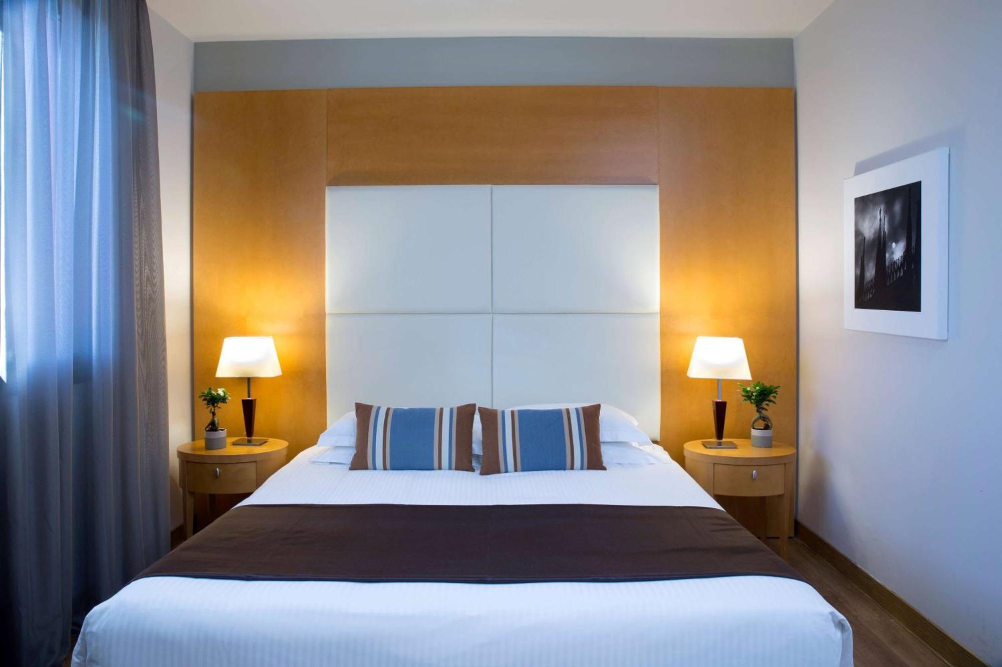 Hotel Dolce By Wyndham Milan Malpensa Somma Lombardo Esterno foto