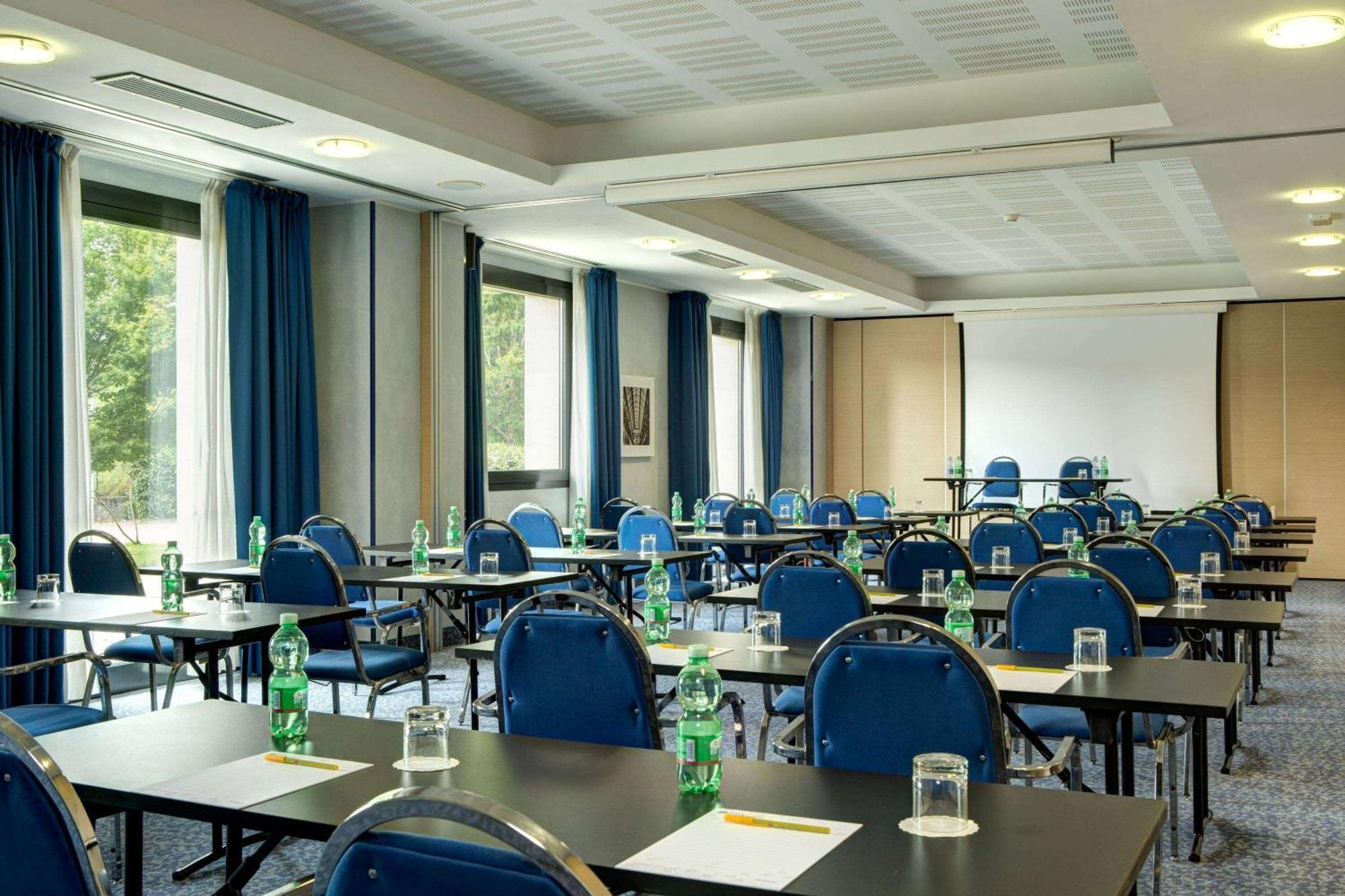 Hotel Dolce By Wyndham Milan Malpensa Somma Lombardo Esterno foto