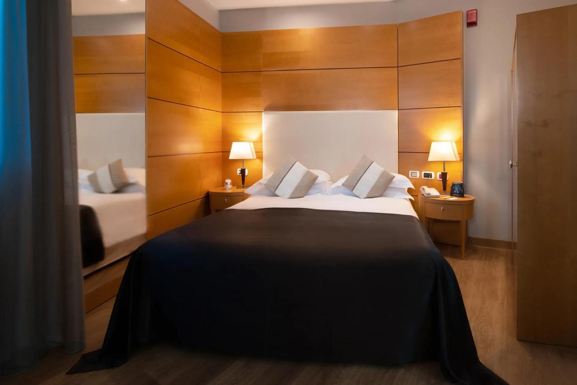 Hotel Dolce By Wyndham Milan Malpensa Somma Lombardo Esterno foto