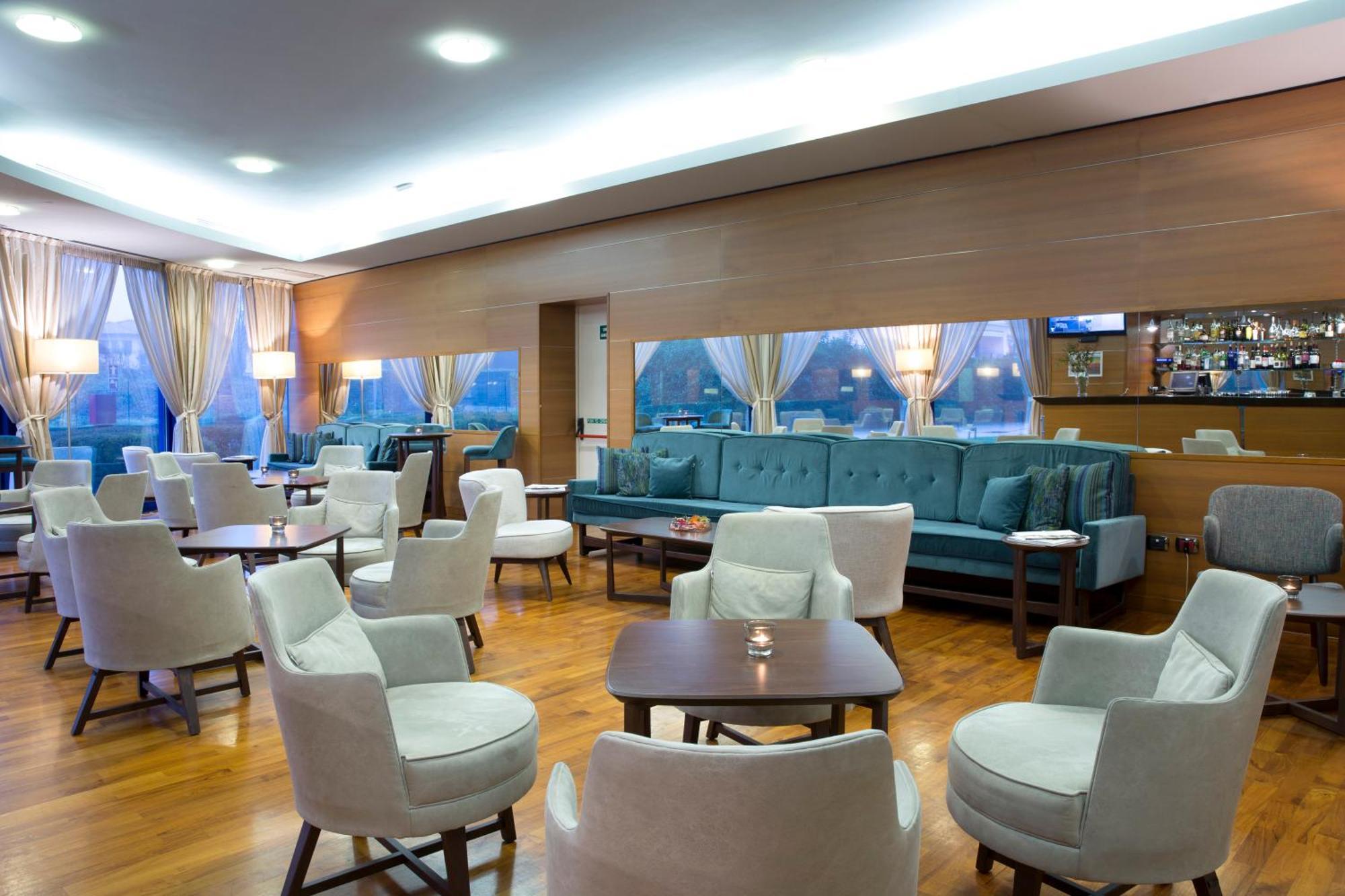 Hotel Dolce By Wyndham Milan Malpensa Somma Lombardo Esterno foto